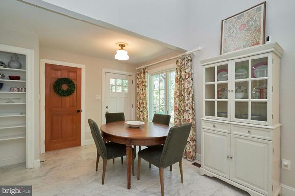 Dining room, Interior, Marble