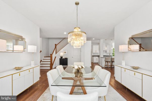 Chandelier, Dining room, Interior, Recessed Lighting, Wood Texture Flooring