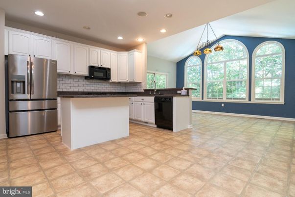 Interior, Kitchen, Pendant Lights, Recessed Lighting