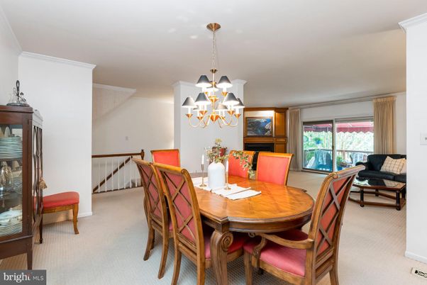 Chandelier, Dining room, Interior
