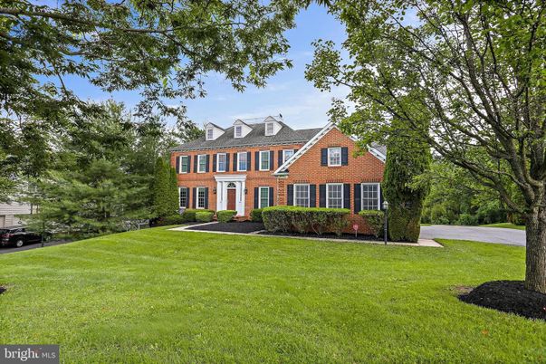 Backyard, Exterior, Facade, Brick Facade, Georgian