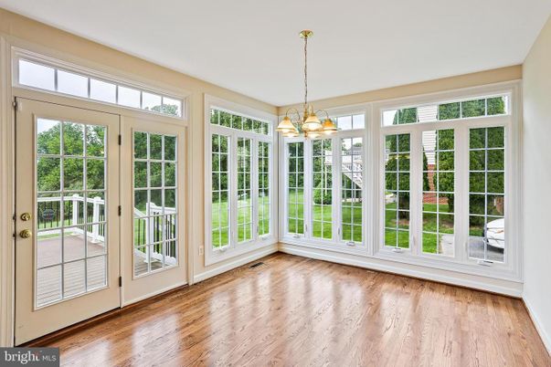 Chandelier, Empty room, Interior, Pendant Lights, Sun Room, Wood Texture Flooring