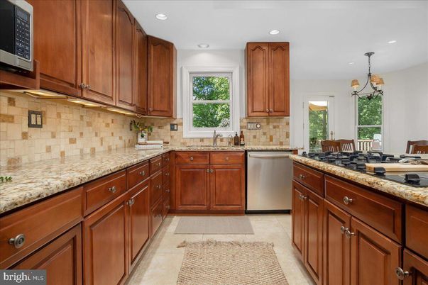 Interior, Kitchen, Pendant Lights, Recessed Lighting