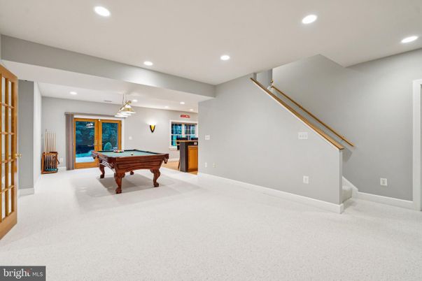 Billiard Table, Game Room, Interior, Recessed Lighting