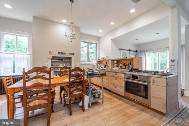 Dining room, Interior, Kitchen, Pendant Lights, Recessed Lighting, Wood Texture Flooring