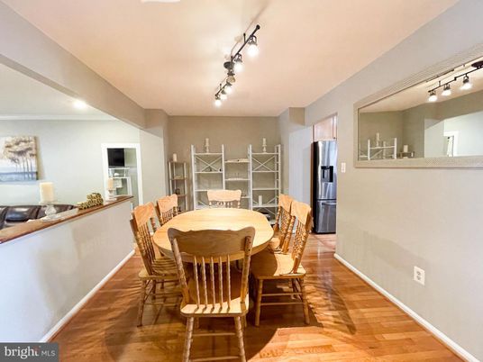 Dining room, Interior, Kitchen, Recessed Lighting, Wood Texture Flooring
