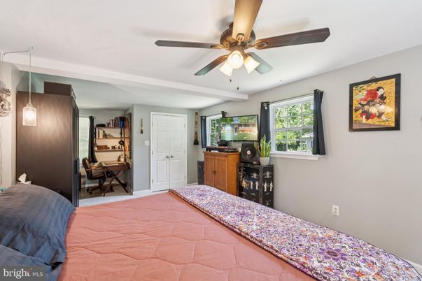 Bedroom, Interior, Pendant Lights