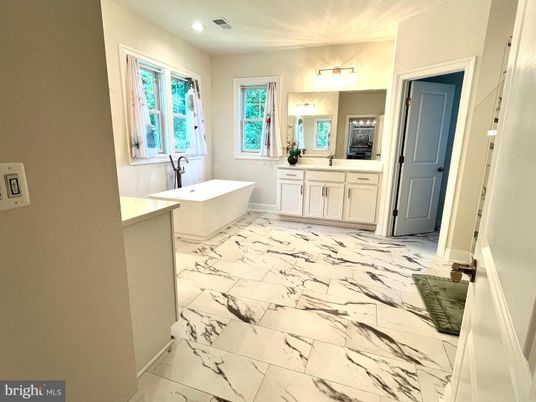 Bathroom, Free Standing Baths, Interior, Marble, Recessed Lighting