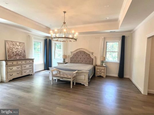 Bedroom, Chandelier, Interior, Recessed Lighting, Wood Texture Flooring
