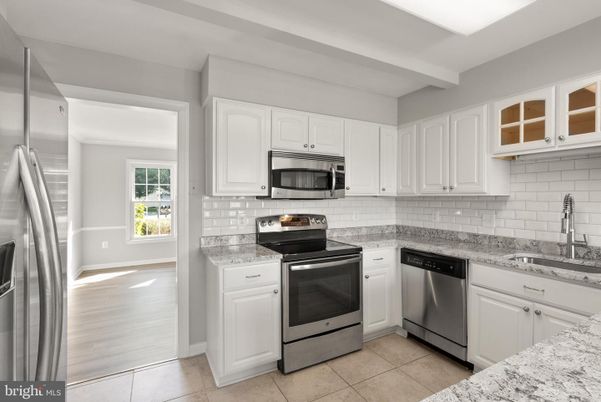 Interior, Kitchen, Stainless Steel Appliances