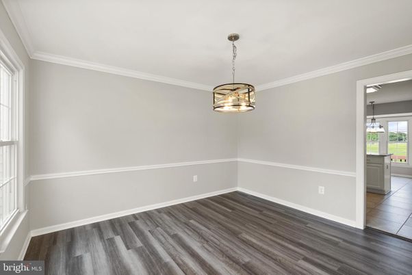 Empty room, Interior, Pendant Lights, Wood Texture Flooring