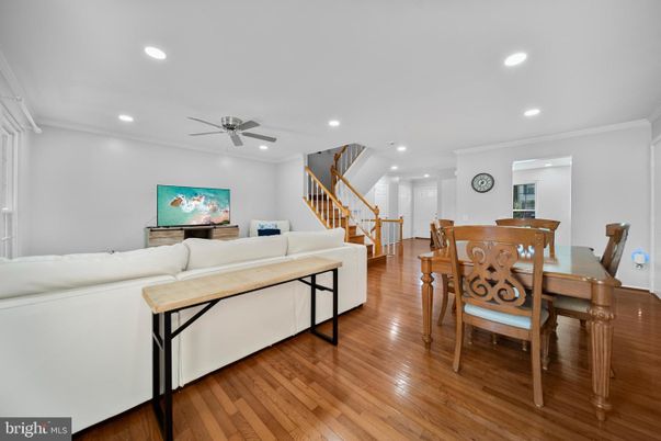 Dining room, Interior, Living room, Recessed Lighting, Wood Texture Flooring