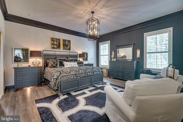 Bedroom, Interior, Pendant Lights, Recessed Lighting, Wood Texture Flooring