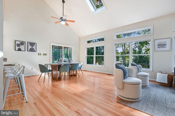 Dining room, Interior, Wood Texture Flooring