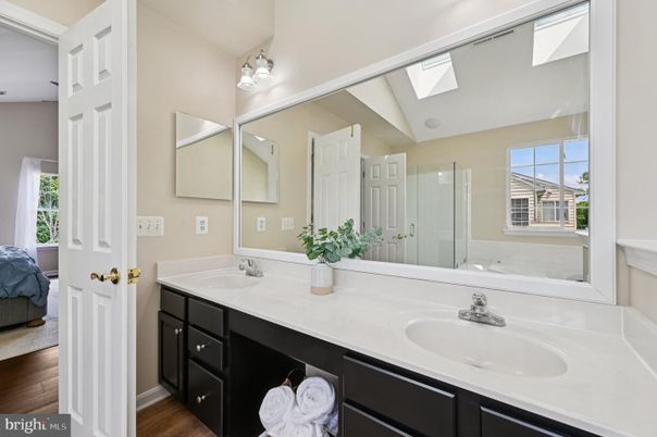 Bathroom, Dual Sink Vanities, Interior, Wood Texture Flooring