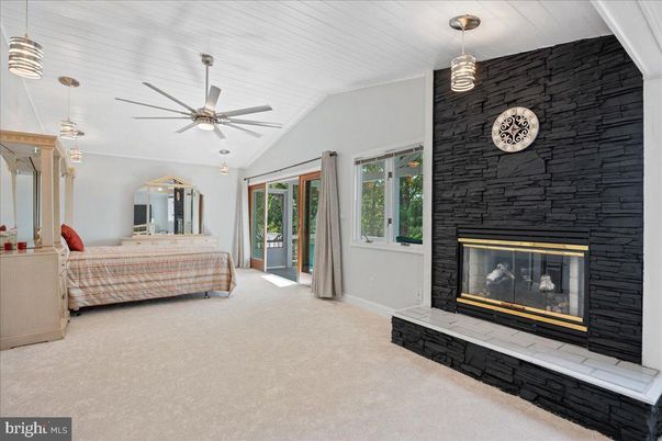 Bedroom, Fireplace, Interior, Pendant Lights