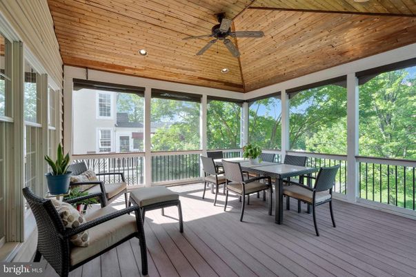 Dining room, Interior, Recessed Lighting, Sun Room, Wooden Ceilings, Wood Texture Flooring
