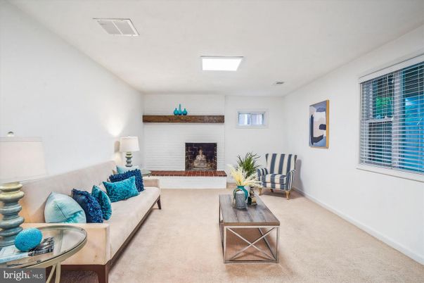 Fireplace, Interior, Living room