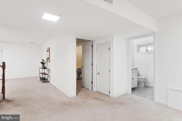 Bathroom, Empty room, Interior
