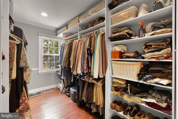 Interior, Recessed Lighting, Walk-in Closets, Wood Texture Flooring