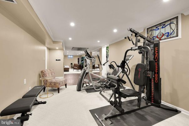 Fitness Equipment, Interior, Recessed Lighting