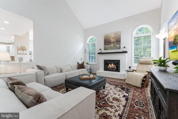 Fireplace, Interior, Living room, Recessed Lighting
