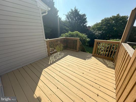 Exterior, Wood Texture Flooring