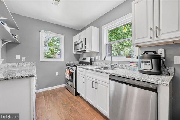 Interior, Kitchen, Stainless Steel Appliances, Wood Texture Flooring
