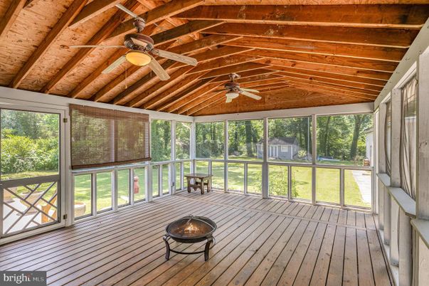 Interior, Sun Room, Wooden Beams, Wooden Ceilings, Wood Texture Flooring