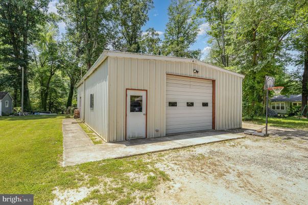 Backyard, Detached Garage, Exterior