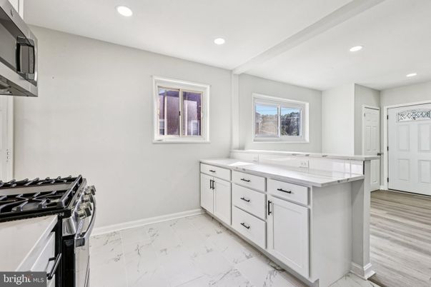 Interior, Kitchen, Marble, Recessed Lighting
