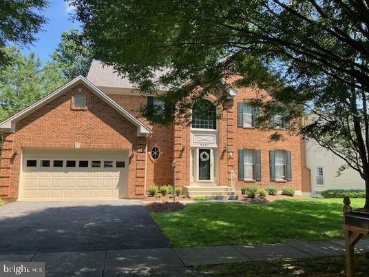 Attached, Exterior, Facade, Brick Facade, Brick Traditional