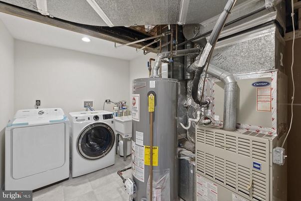 Interior, Recessed Lighting, Washer