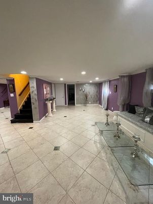 Interior, Marble, Recessed Lighting