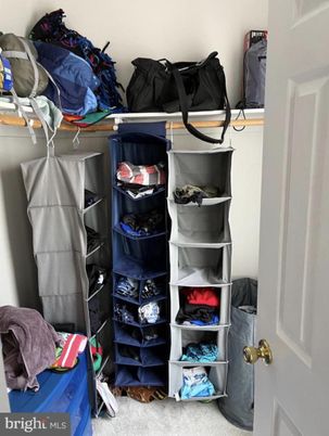 Interior, Walk-in Closets
