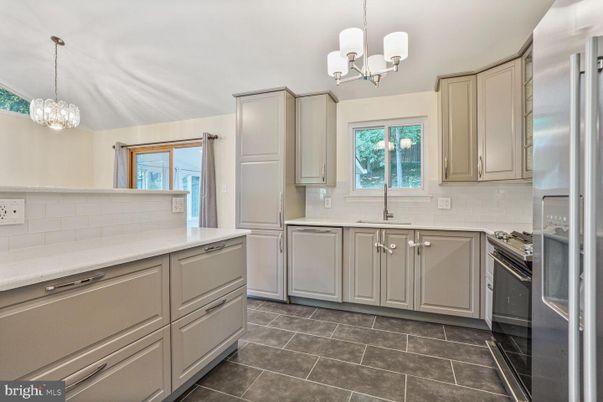Chandelier, Interior, Kitchen, Pendant Lights