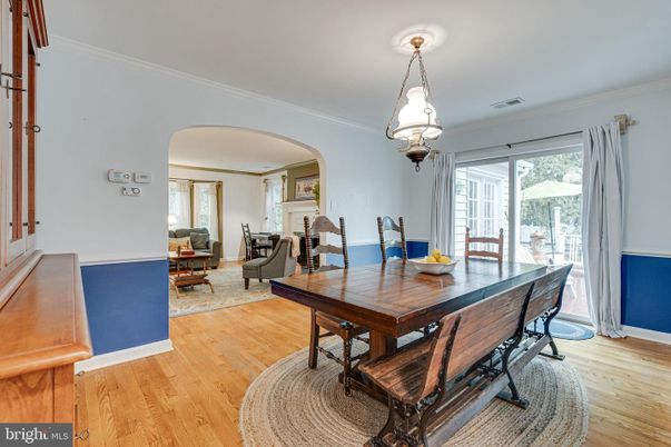 Dining room, Interior, Living room, Pendant Lights, Wood Texture Flooring