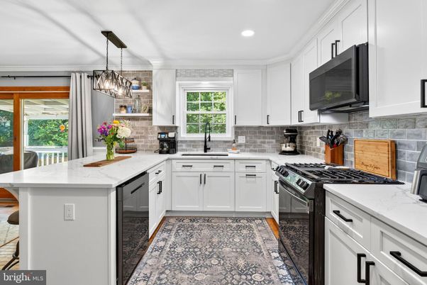 Interior, Kitchen, Pendant Lights, Recessed Lighting