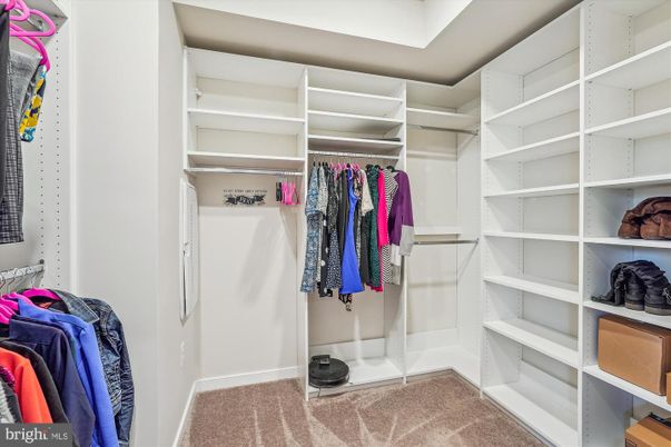 Interior, Walk-in Closets