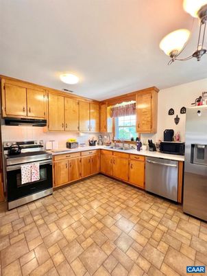 Interior, Kitchen, Stainless Steel Appliances