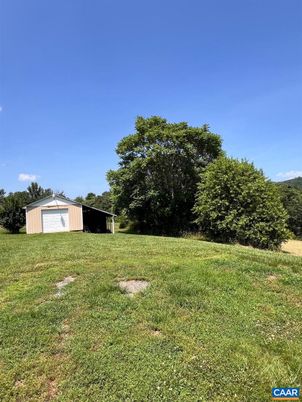 Backyard, Detached Garage, Exterior
