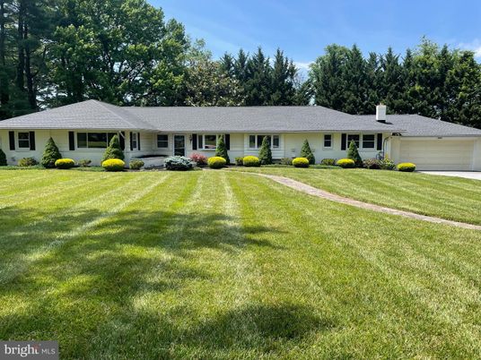 Attached, Backyard, Exterior, Facade, Ranch