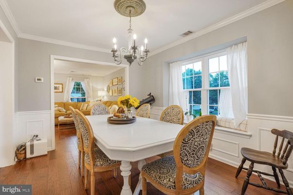 Chandelier, Dining room, Interior, Wood Texture Flooring