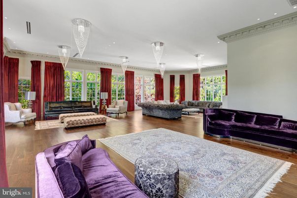 Chandelier, Interior, Living room, Recessed Lighting, Wood Texture Flooring