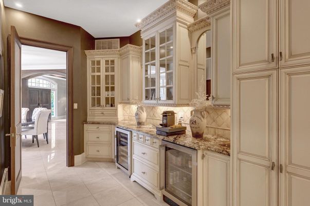 Dining room, Interior, Kitchen, Recessed Lighting