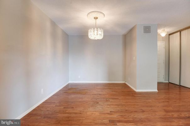 Chandelier, Empty room, Interior, Wood Texture Flooring