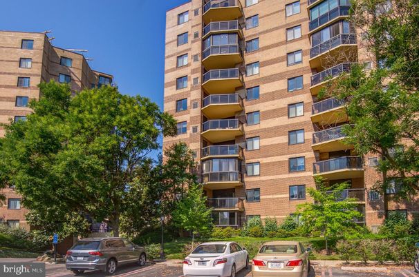 Exterior, Facade, Brick Facade, Condo Building