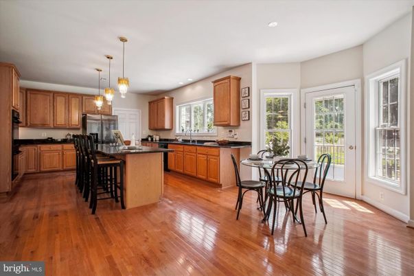 Dining room, Interior, Kitchen, Pendant Lights, Recessed Lighting, Wood Texture Flooring