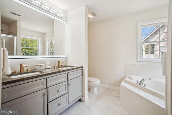 Bathroom, Dual Sink Vanities, Interior, Marble