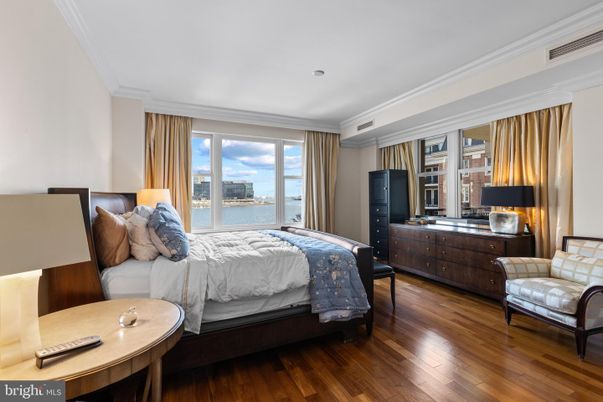 Bedroom, Interior, Water, Wood Texture Flooring